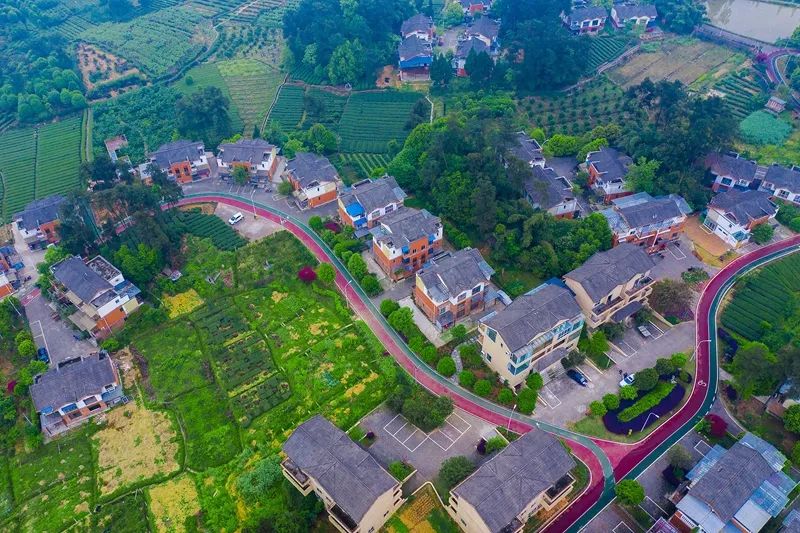 江浙一帶的發(fā)展證明：城鄉(xiāng)融合是鄉(xiāng)村振興的唯一路徑！